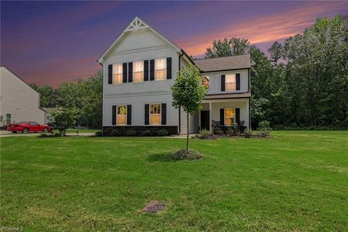 405 Jersey Church Rd, Lexington, NC, 27292-8151 | Card Image