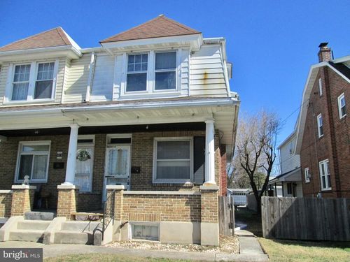 431 Raymond St, READING, PA, 19605-3153 | Card Image