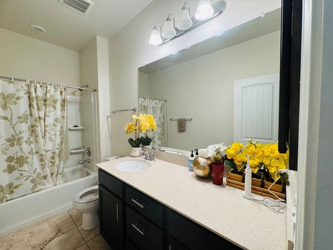 16614 Brogan Ln, Condo with 4 bedrooms, 2 bathrooms and 4 parking in Pflugerville TX | Image 23