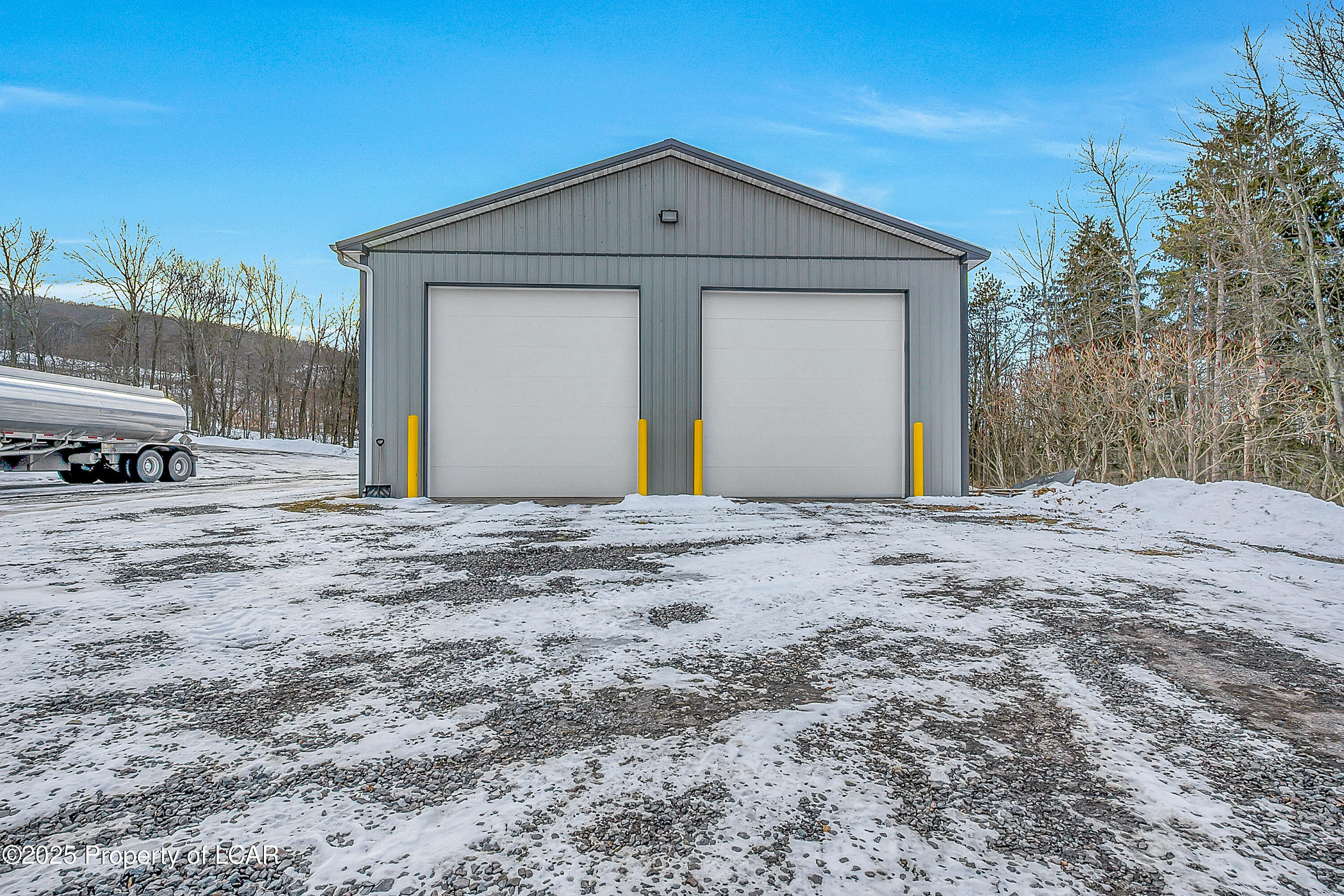 7147 Blue Ridge Trl, Mountain Top, PA 18707