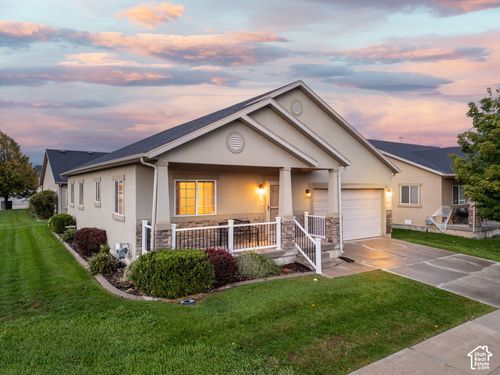 423 E 640 S, Vernal, UT, 84078-4476 | Card Image