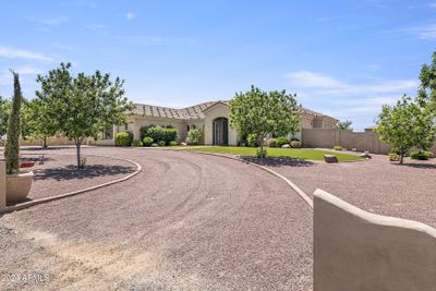 25824 S 194 Th Street, House other with 5 bedrooms, 4 bathrooms and null parking in Queen Creek AZ | Image 2