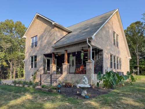 2999 Dugley Branch Dr, Bon Aqua, TN, 37025-2011 | Card Image