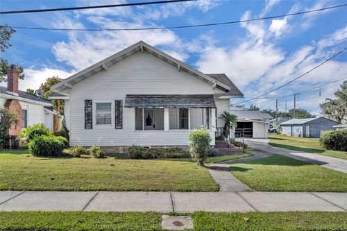 207 Perkins St, LEESBURG, FL, 34748-4930 | Card Image