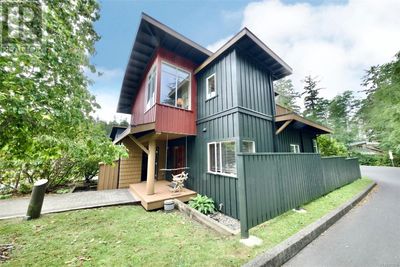 5 - 1383 Thornberg Cres, Townhouse with 3 bedrooms, 2 bathrooms and 1 parking in Tofino BC | Image 2