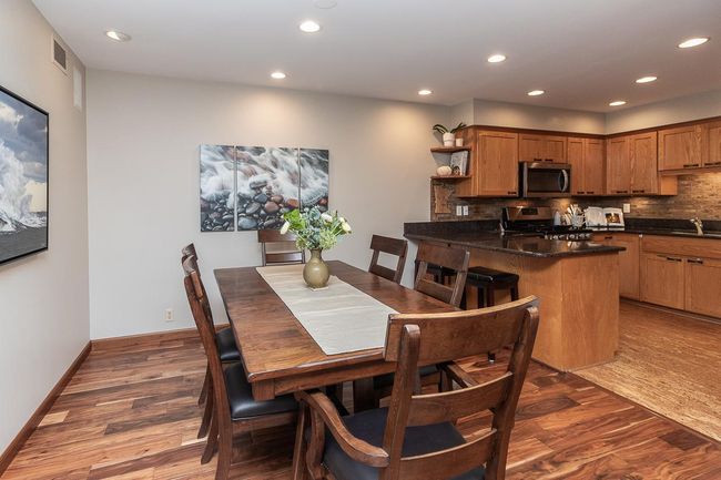 Formal Dining Room | Image 9