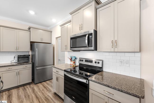 319 Sudduth Farms Dr, Townhouse with 3 bedrooms, 3 bathrooms and 1 parking in Greer SC | Image 5