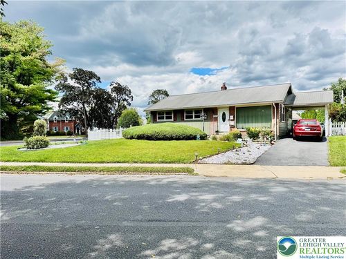 447 S 17th St, Allentown, PA, 18104-6710 | Card Image