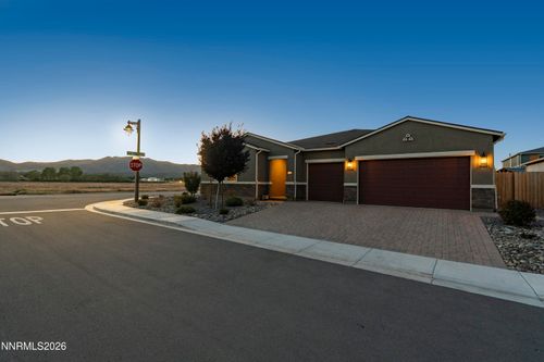 1802 Red Loam Rd, Sparks, NV, 89436-9483 | Card Image