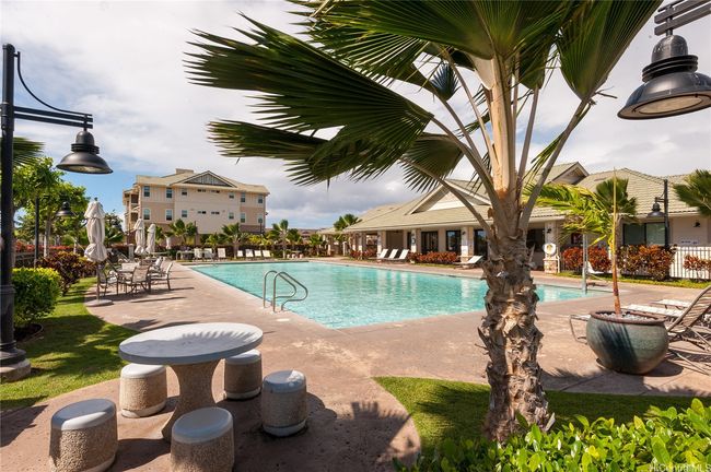 Community pool | Image 22