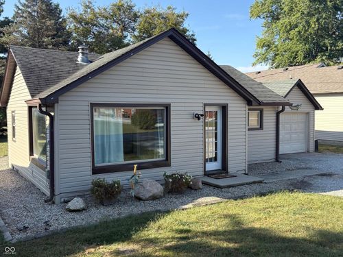 453 W Michigan St, Clayton, IN, 46118-9086 | Card Image