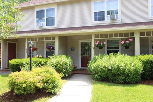 353 Cedar Ln, Williston, VT, 05495-2027 | Card Image