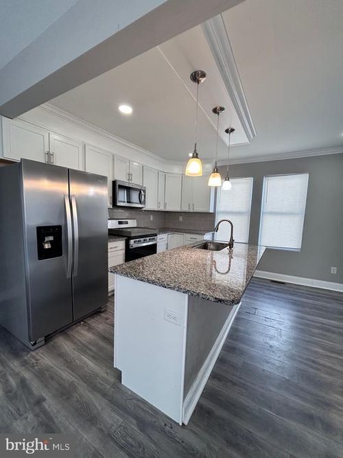 4207 Arizona Ave, BALTIMORE, MD, 21206-3606 | Card Image