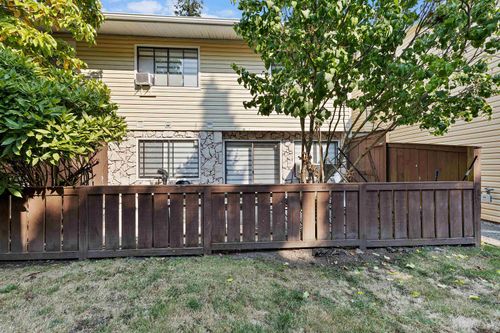 47-9378 122 St, Surrey, BC, V3V4L6 | Card Image