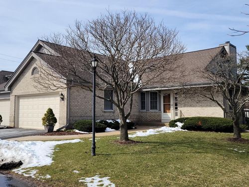 d-1925 Springbrook N, Waukesha, WI, 53186 | Card Image