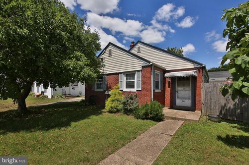 9210 Horatio Rd, PHILADELPHIA, PA, 19114-3809 | Card Image