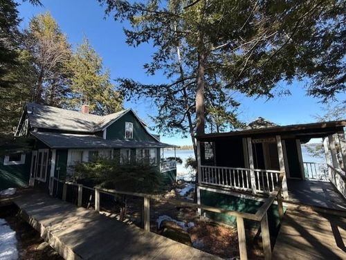 211 Lake Ave, Sunapee, NH, 03782-2621 | Card Image