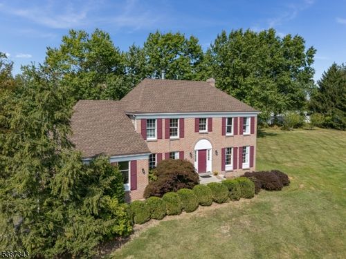5 Rea Ct, Flemington, NJ, 08822-1941 | Card Image