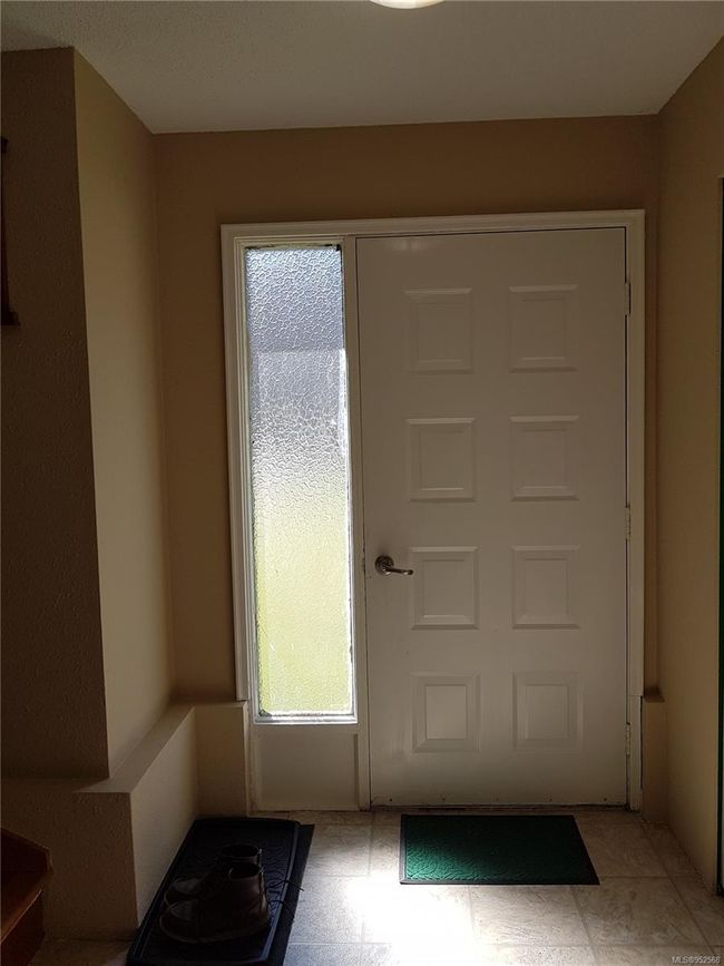 Ground floor level entry | Image 31