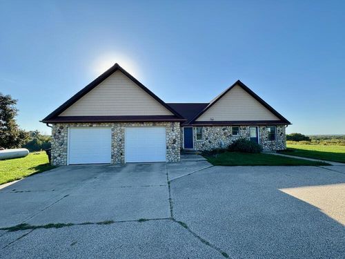 N7321 Bowers Rd Road, Elkhorn, WI, 53121 | Card Image