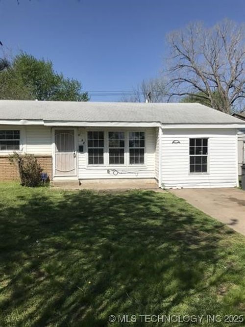 5462 N Hartford Ave, Tulsa, OK, 74126-2772 | Card Image