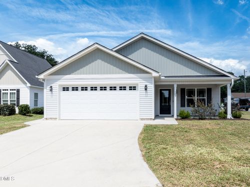 103 E Allen St, Four Oaks, NC, 27524-7402 | Card Image