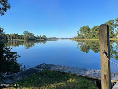 4701 Merrimon Road, Beaufort, NC, 28516 | Card Image