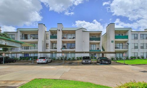 h6-2822 S Bartell Dr, Houston, TX, 77054-1440 | Card Image