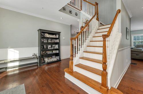 4 Black Bear Rd, West Lebanon, NH, 03784-1138 | Card Image