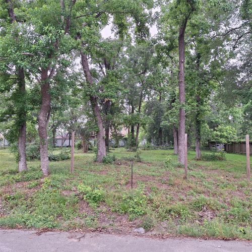 8113 Caddo Rd, Houston, TX, 77078-2213 | Card Image