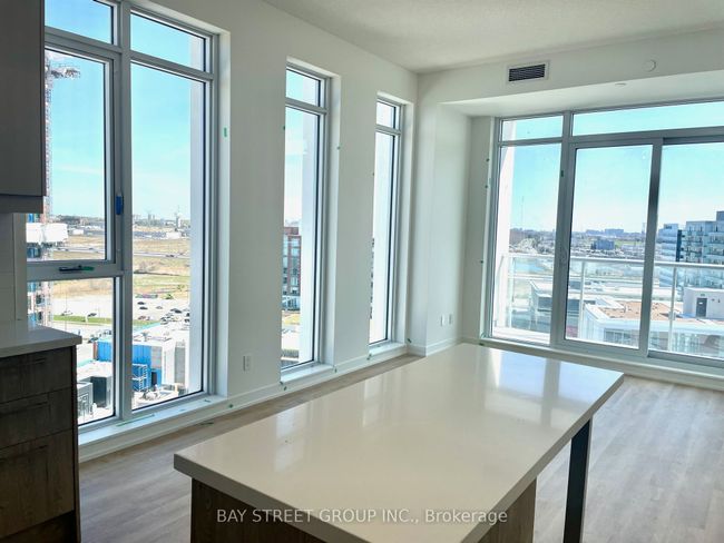1812 - 292 Verdale Cross, Condo with 2 bedrooms, 2 bathrooms and 1 parking in Markham ON | Image 5