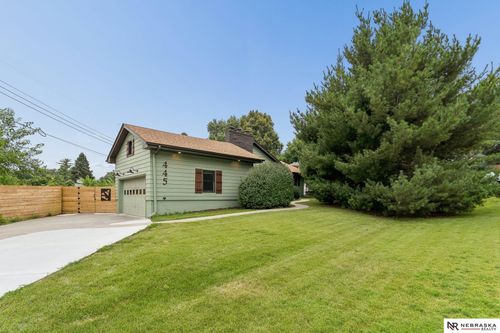 445 S 85th St, Omaha, NE, 68114-4201 | Card Image