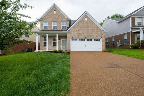 704 Bench Ln, Mount Juliet, TN, 37122-3945 | Card Image