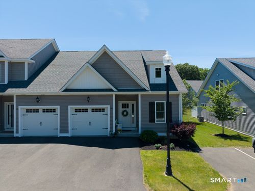 28-28 S Lakeside Drive, Orange, CT, 06477 | Card Image