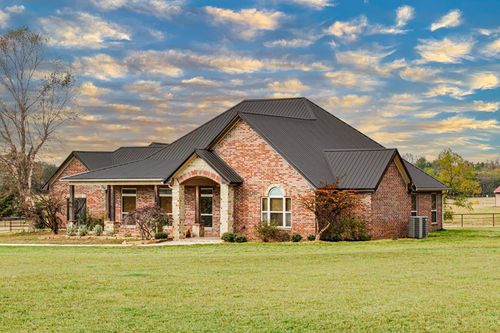 188 County Road 1106, Maud, TX, 75567-2555 | Card Image