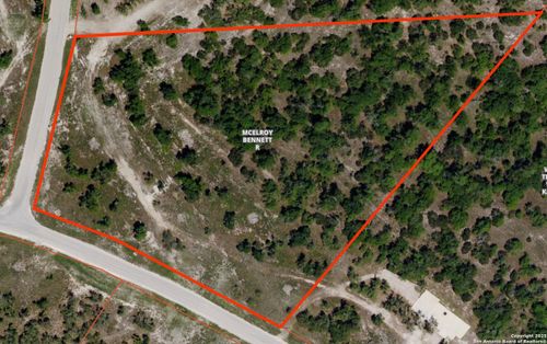 130 Falling Leaves Ct, Blanco, TX, 78606-2172 | Card Image