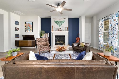 112 Bell Hill Dr, Dripping Springs, TX, 78620-2063 | Card Image