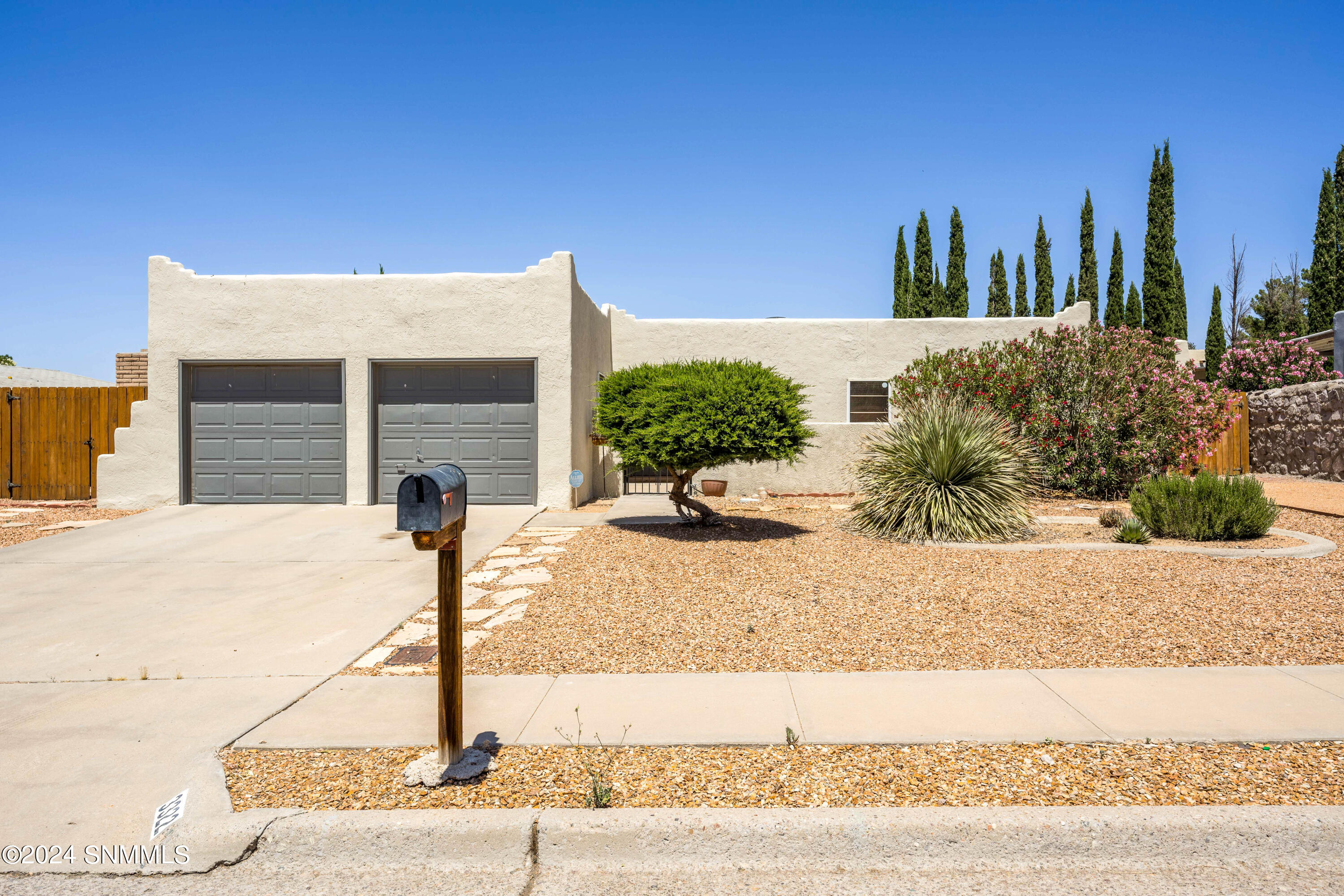 Mercury Ln, Las Cruces, NM 88012
