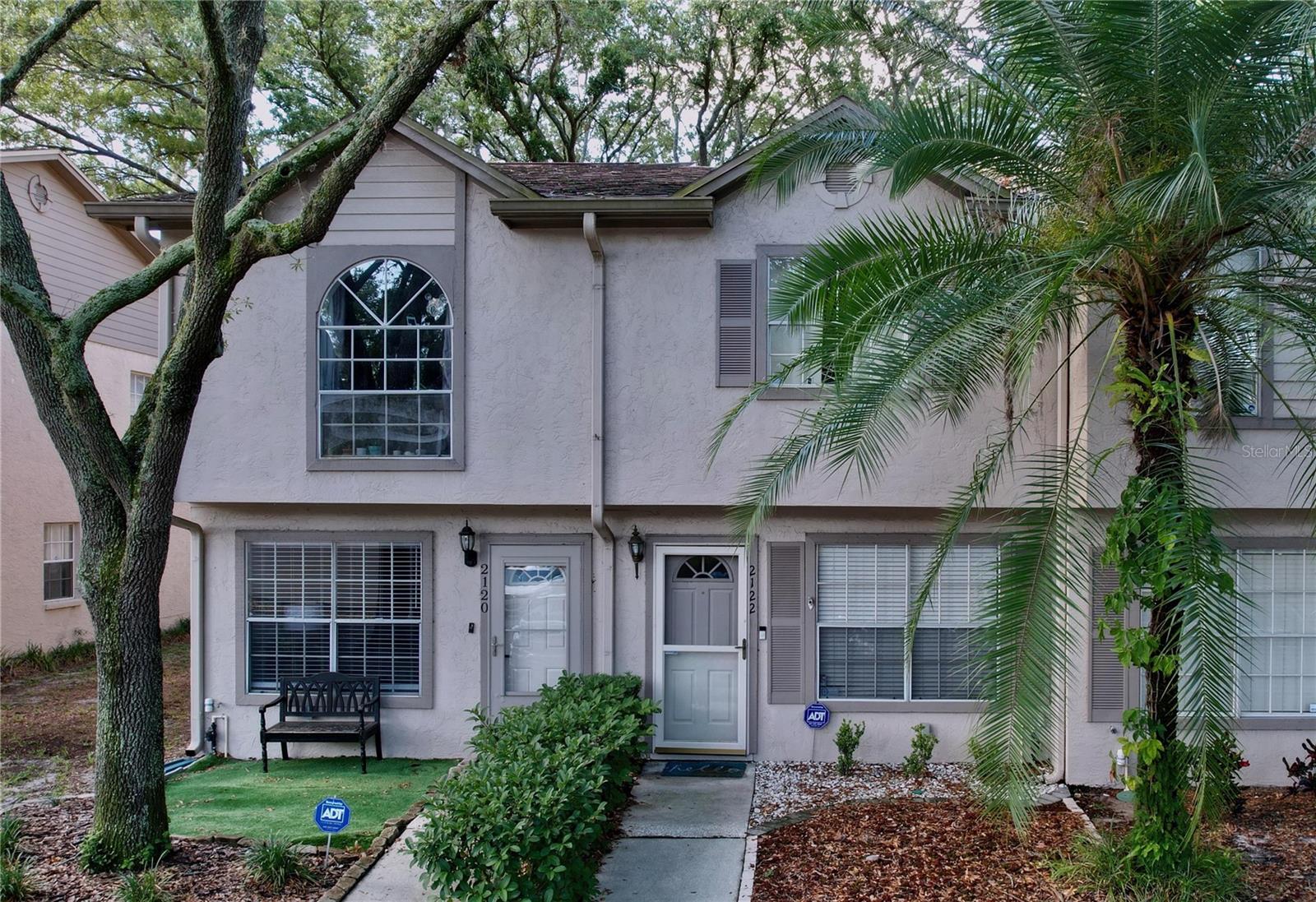 Fletchers Point Cir, Tampa, FL 33613