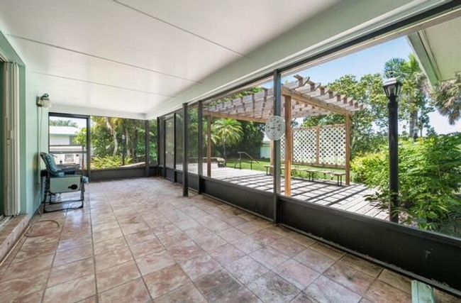 1531 Bacom Point Rd, House other with 3 bedrooms, 3 bathrooms and null parking in Pahokee FL | Image 22