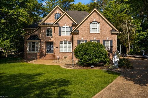 20582 Seahawk Lndg, Smithfield, VA, 23430-8113 | Card Image