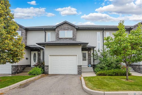 13 - 547 East Hampton Boulevard, Townhouse with 3 bedrooms, 3 bathrooms and 2 parking in Saskatoon SK | Card Image