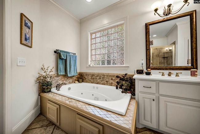1081 Point View Rd, House other with 4 bedrooms, 4 bathrooms and null parking in Chapin SC | Image 38