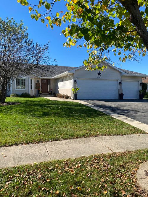 1923 Cumberland Dr, Plainfield, IL, 60586-5308 | Card Image