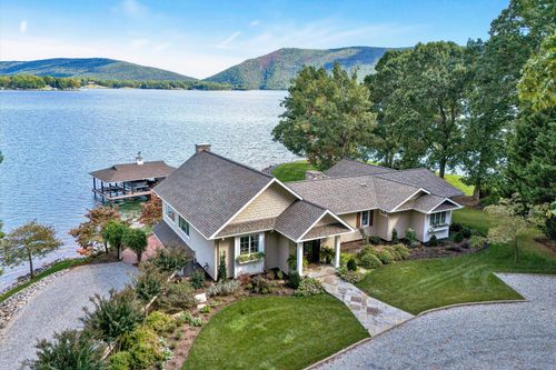 107 Arbor Ln, Huddleston, VA, 24104-2908 | Card Image