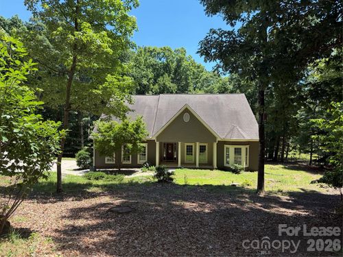150 Manitou Trl, Statesville, NC, 28677-2101 | Card Image