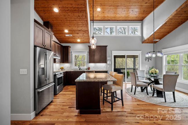 16 Sugarland Ridge Rd, House other with 3 bedrooms, 3 bathrooms and null parking in Fairview NC | Image 12