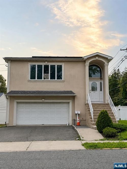 65 Linden St, Lodi, NJ, 07644-1420 | Card Image