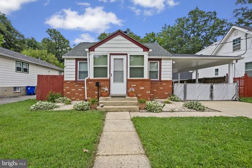 4910 Erie St, COLLEGE PARK, MD, 20740-1807 | Card Image
