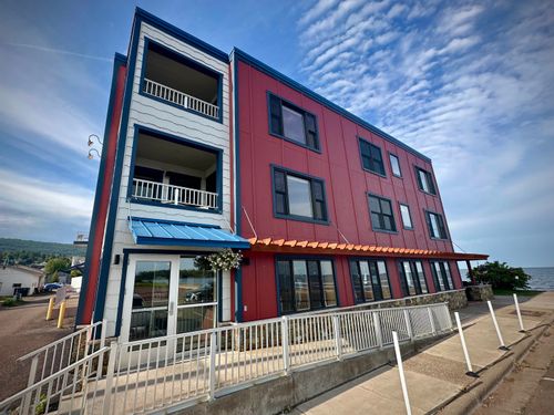 210-21 E Wisconsin St, Grand Marais, MN, 55604-5018 | Card Image